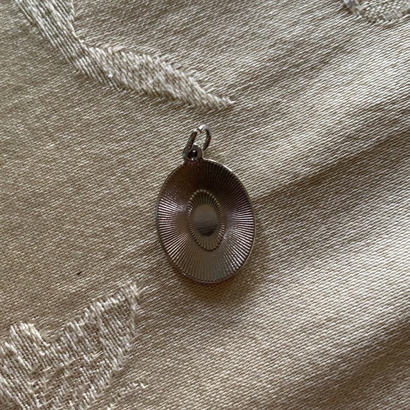 NWOT Forever Jewelry Pendant - Picture 3 of 3